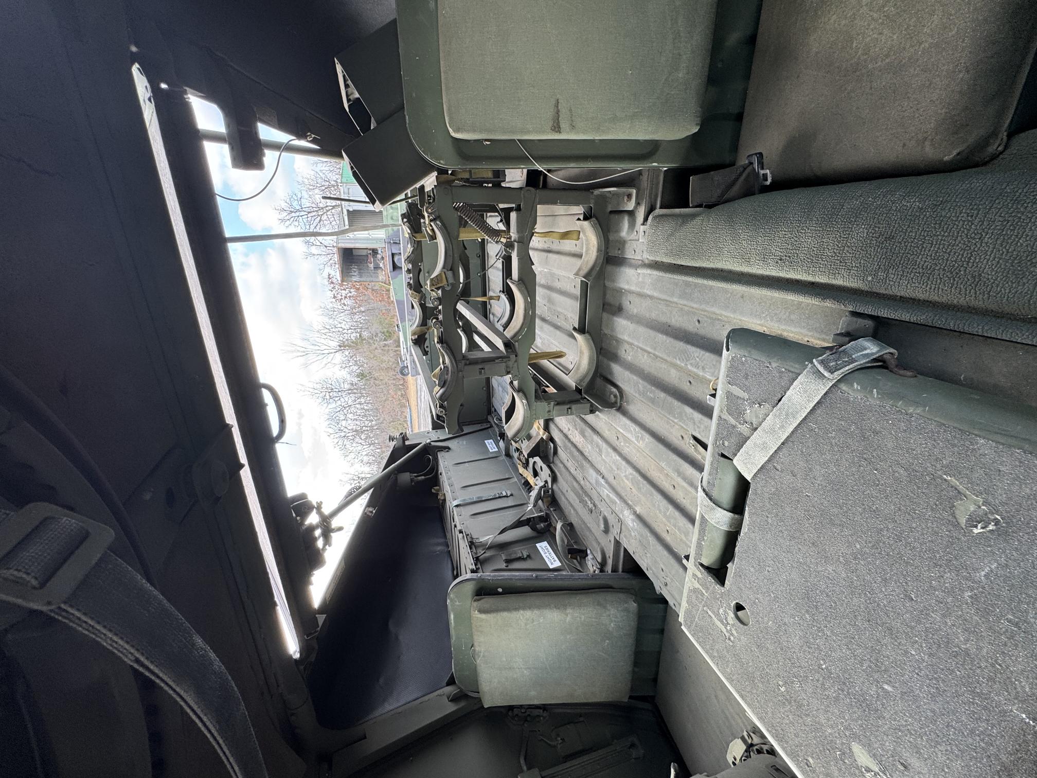 1984 AM GENERAL M998 - Image 21